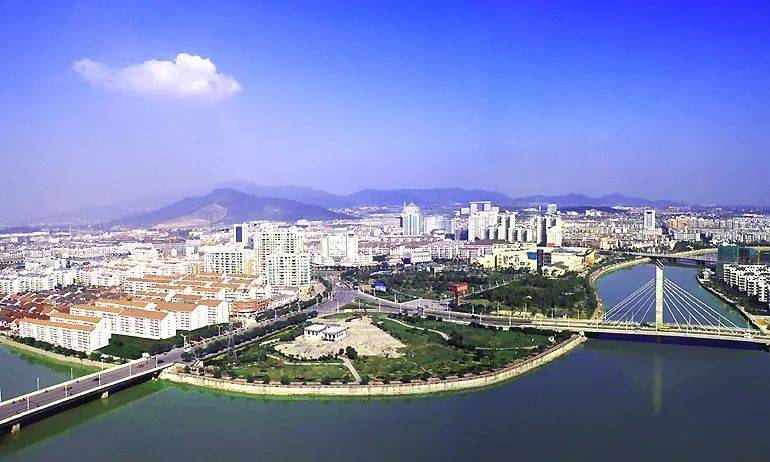 浙江盛会，领导嘉宾共聚，友谊与智慧交融