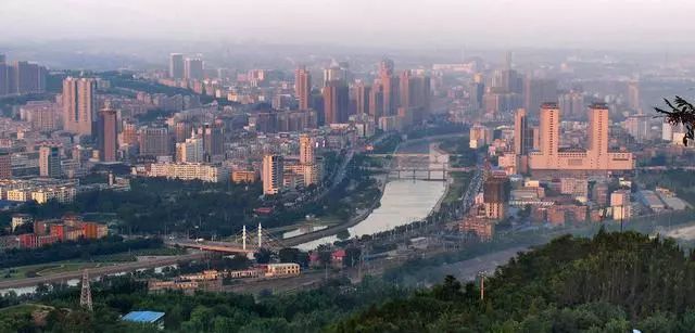 阳泉，亲爱的听众朋友们的故事与声音